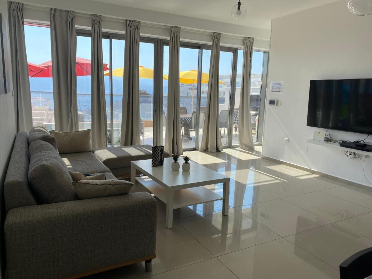 Апартаменты Stunning Penthouse With Sea Views And Private Heated Pool Эйлат Экстерьер фото